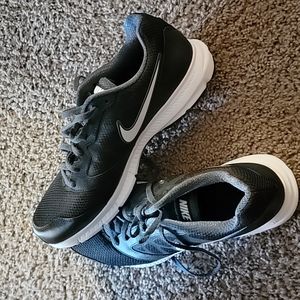 Nike men's size 9